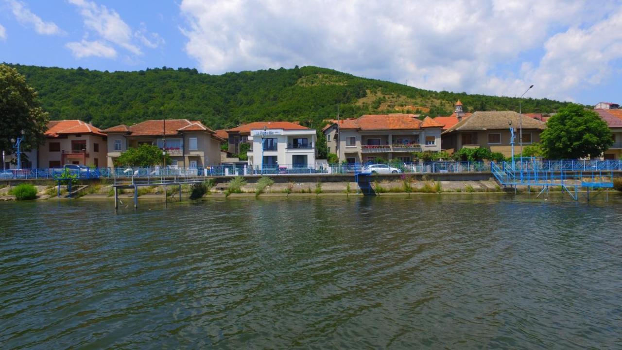 Pensiunea Ionelia Orşova Exterior foto